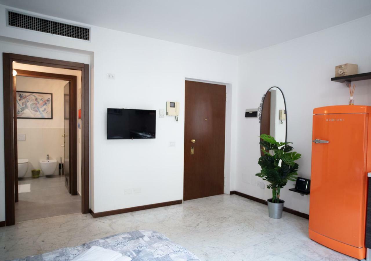 Tadino Studio Milán Exteriér fotografie